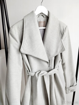 Nový zimní kabát Orsay šedý velikost XL (44) - 2