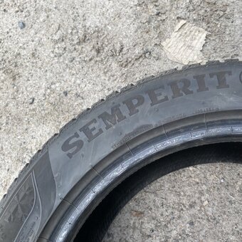 Zimní pneu 205/55 R17 95V Semperit 5mm - 2