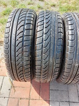 165/65R15 81T 8MM DUNLOP - 2