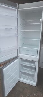 Lednice s mrazakem Indesit - 2