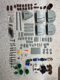 LEGO Western 6761 Bandit's Secret Hide-Out - 2