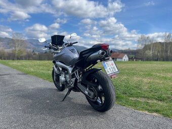 Yamaha FZ6 N - 2