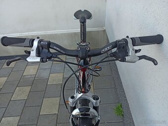 Prodám dámské trekové kolo FELT, Shimano Deore - 2