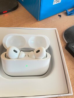 AirPody pro 2 - 2