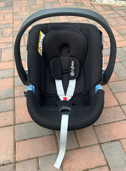 Autosedačka vajíčko Cybex Aton + základna Aton Base 2-Fix - 2