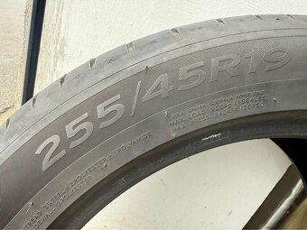Pneu Hankook Ventus S1 evo3 ev 255/45R19 104W pro TESLA Y - 2