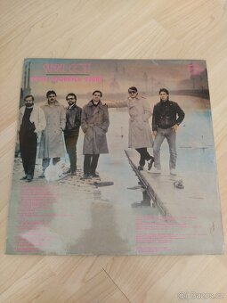 Prodám větší množství LP - domácí (seznam č.2.) - 2