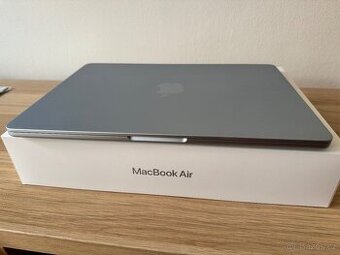 Prodám / vyměním MacBook Air M4 16GB/256GB - Blankytně modrý - 2