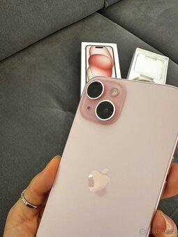 iPhone 15, 256 , pink, stav A - 2