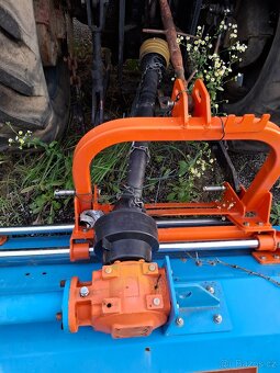 Kladivkový Mulčovač Stark 175cm s bočním posuvem - 2