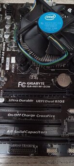 Gigabite GA - H81M-D3H - 2