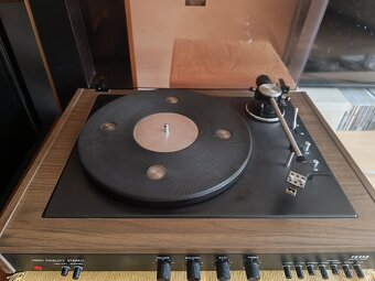 Gramofon Tesla NZC 420 HiFi s vložkou Shure - 2