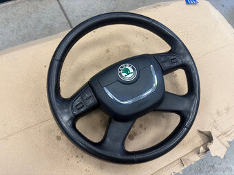 VOLANT S AIRBAGEM ŠKODA SUPERB 2 - 2