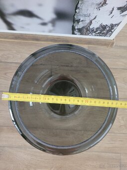 Skleněná váza - 2