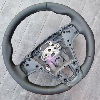 Volvo XC70/XC90 nový kožený volant - 2