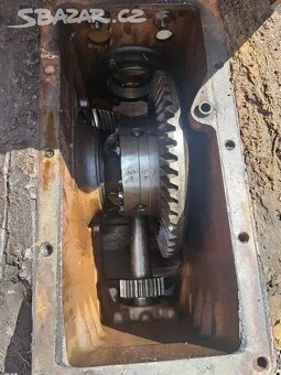 Zetor 7711. 7745. diferak kotoučové brzdy - 2