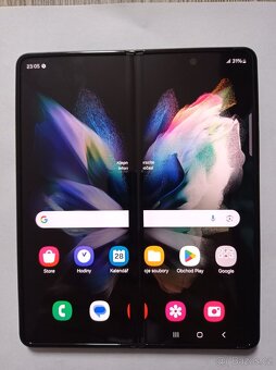 Samsung Fold 3 - 2