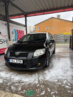 Toyota Auris - 2