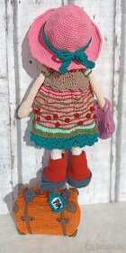 Háčkovaná panenka Pia - 2