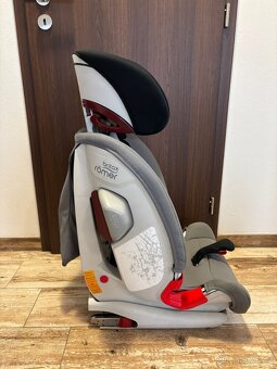 Autosedačka 9-36 kg Britax Romer Advansafix - 2