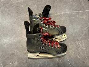 Brusle Bauer One 55 EU 39 - 2