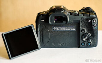CANON EOS R8, výborný stav, v záruce - 2