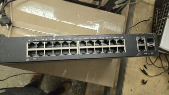 CISCO SMART SWITCH SF200 24-PORT 10/100 - 2