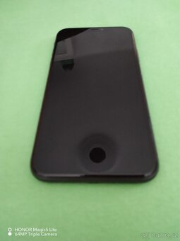 iPhone 11 - 2