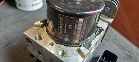 Abs jednotka vw touareg 7L0907379L 7L0614517A - 2