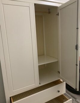 ŠATNÍ SKŘÍŇ IKEA HEMNES - 2