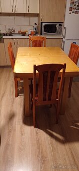 Stůl rozkládací a 4 židle - 2