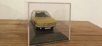 Tatra 613 IST Champagne rarita - 2