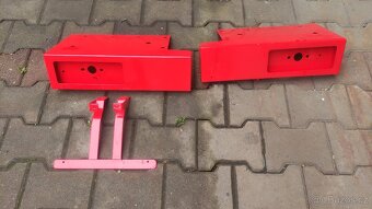 Zadní blatníky Zetor 7211 - 2
