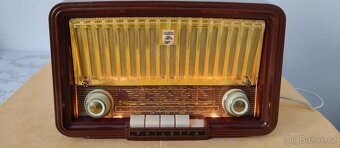 Bakelitové rádio Philips Philetta - 2