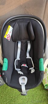 CYBEX Silver Aton B2 i-Size Volcano Black + Base One - 2