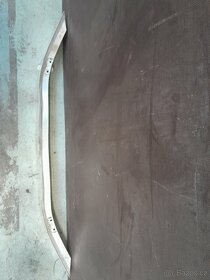 Bmw rady 1 / 3 f20 f30 f31predni vyztuha nárazníku 511172553 - 2