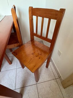 Jídelní stůl a židle - 2