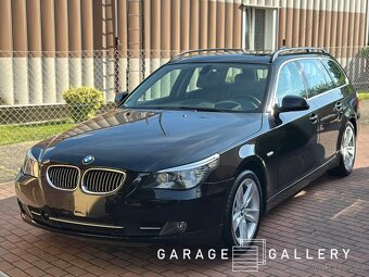 BMW 530xD velmi vysoká výbava nízký nájezd rok 2009/9 - 2