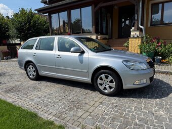 ŠKODA OCTAVIA KOMBI 2012 2.0TDI 103KW AMBIENTE - 2