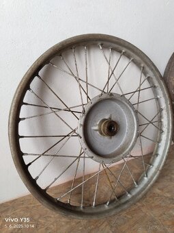 Jawa pérák, Ogar 350 - kola - 2