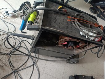 Co2 svářečka esab nevyuziji stoji - 2