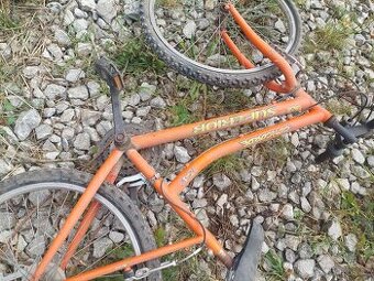 Starší kolo na součástky apod za symbolickou cenu (2x) - 2