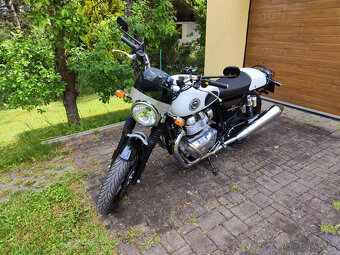 Royal Enfield Interceptor 650 - 2