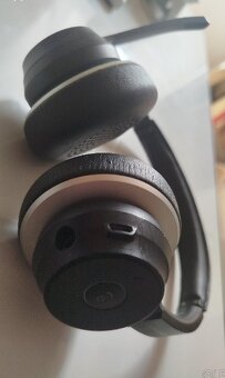 Sluchátka s mikrofonem - s AUX a bluetooth - 2