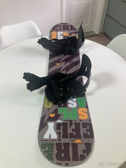 Prodám dětský snowboard 115 včetně bot - 2