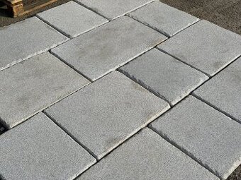 Žulová dlažba - 2