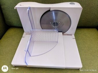 Sklápěcí kráječ - 2