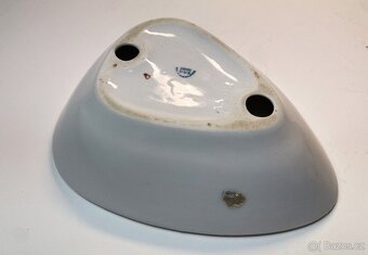 Jaroslav Ježek - popolník s rybou - 2