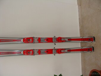 Lyže Elan a přeskáče Nordica - 2