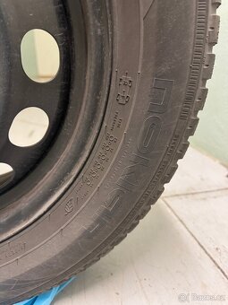 Kola a zimní pneu Nokian 215/60 r16 95H - 2